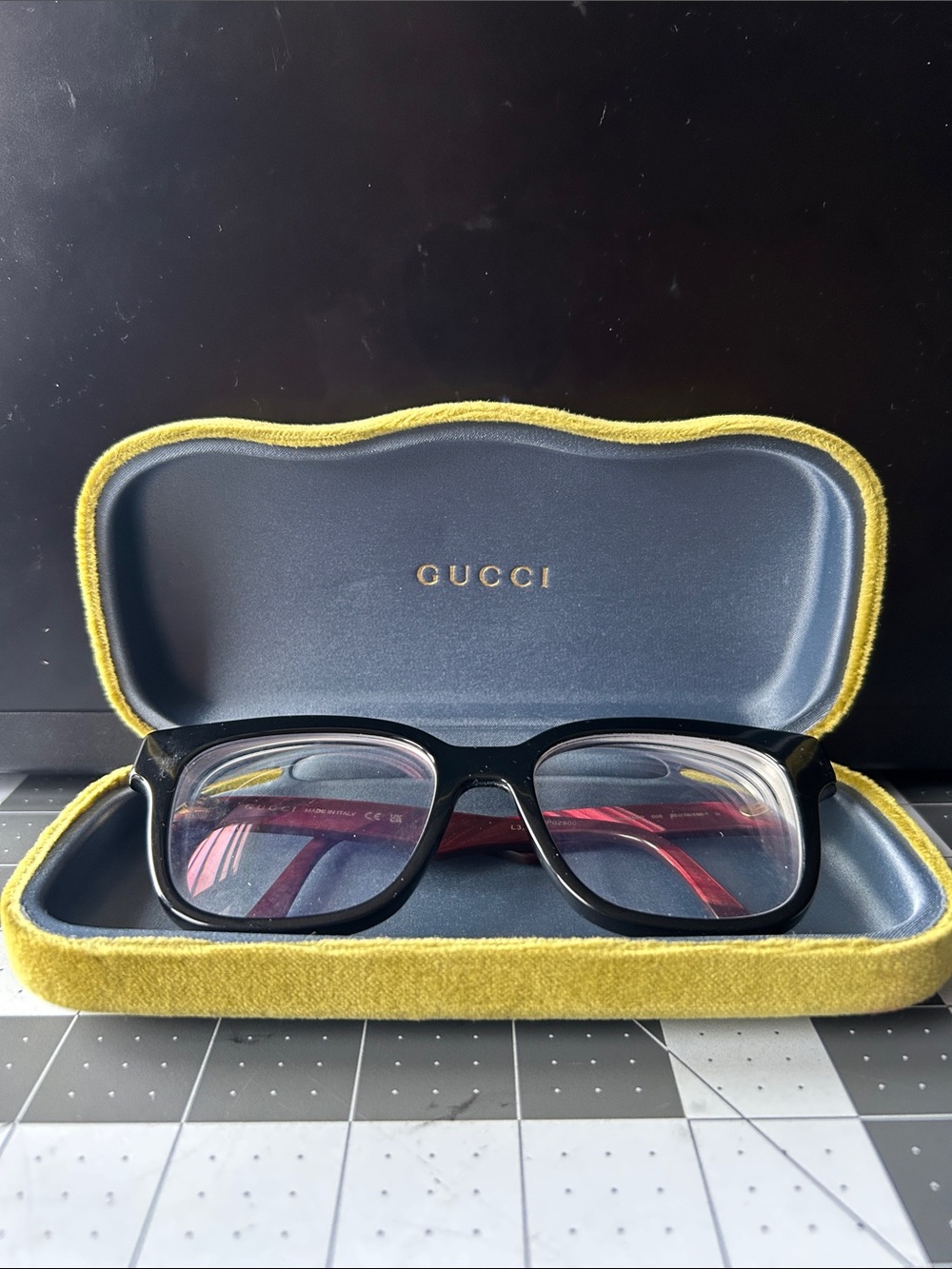 Gucci Eyeglass Frames w Rx Lenses Used w Velvet Case